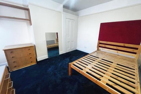 1 bedroom in a house share to rent, Sturry Road, Canterbury CT1