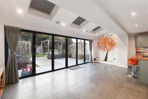 28 Valentine Avenue, Bexley, DA5 3HE