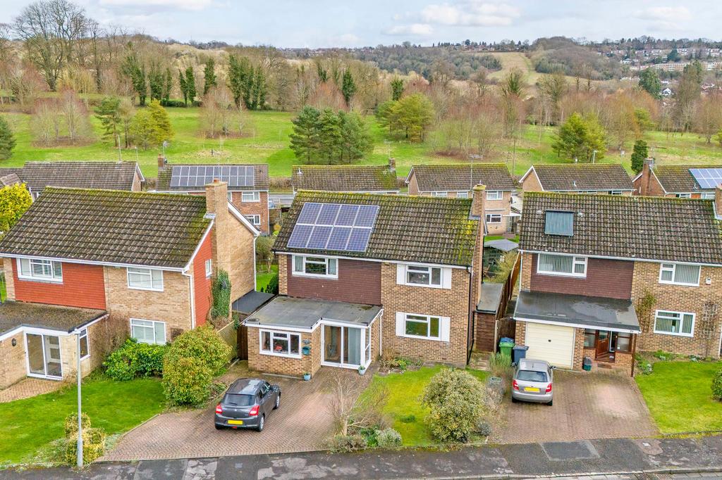 (Hughenden Park) Calverley Crescent... 4 bed detached house for sale