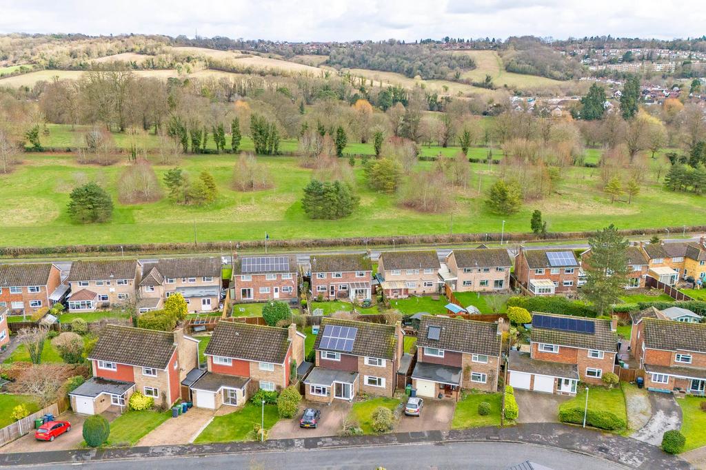 (Hughenden Park) Calverley Crescent... 4 bed detached house for sale