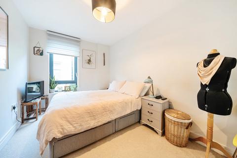 2 bedroom apartment for sale, Grange Road, London Bridge, London