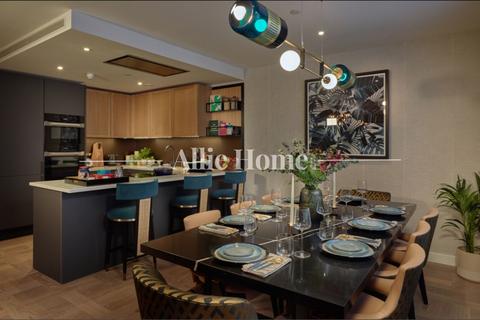 3 bedroom apartment for sale, 9 Arrival Square, London E1W