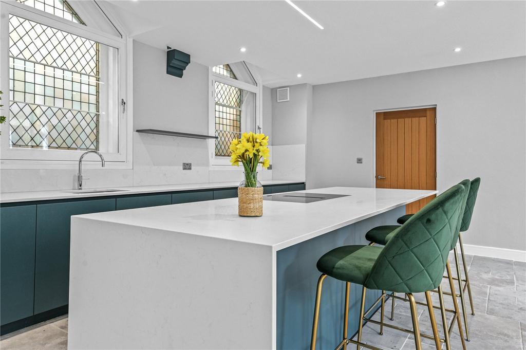 Breakfast Bar