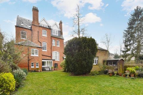 7 bedroom detached house for sale, Close to St Benedict`s, W5