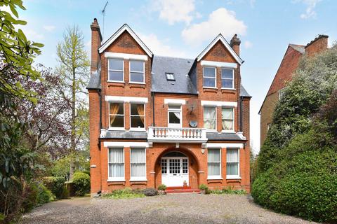 7 bedroom detached house for sale, Close to St Benedict`s, W5