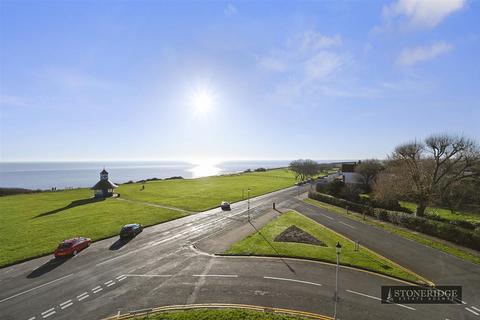 1 bedroom apartment for sale, Frinton on Sea CO13