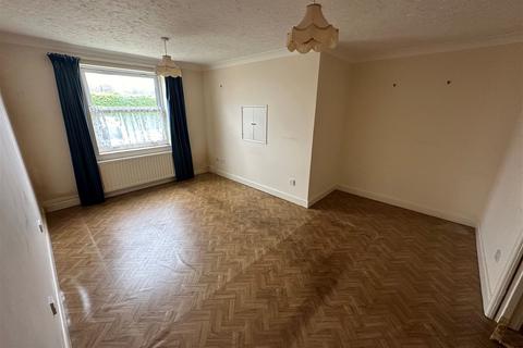 2 bedroom flat for sale, Grosvenor Road, Paignton TQ4