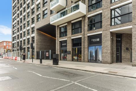 1 bedroom apartment for sale, Wiverton Tower, Aldgate Place, E1