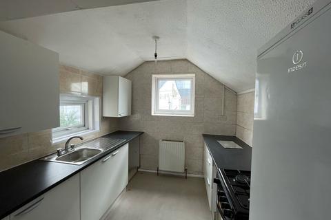 1 bedroom flat to rent, Sheppard Street, Swindon SN1
