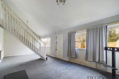 3 bedroom terraced house for sale, Brent, Milton Keynes MK6