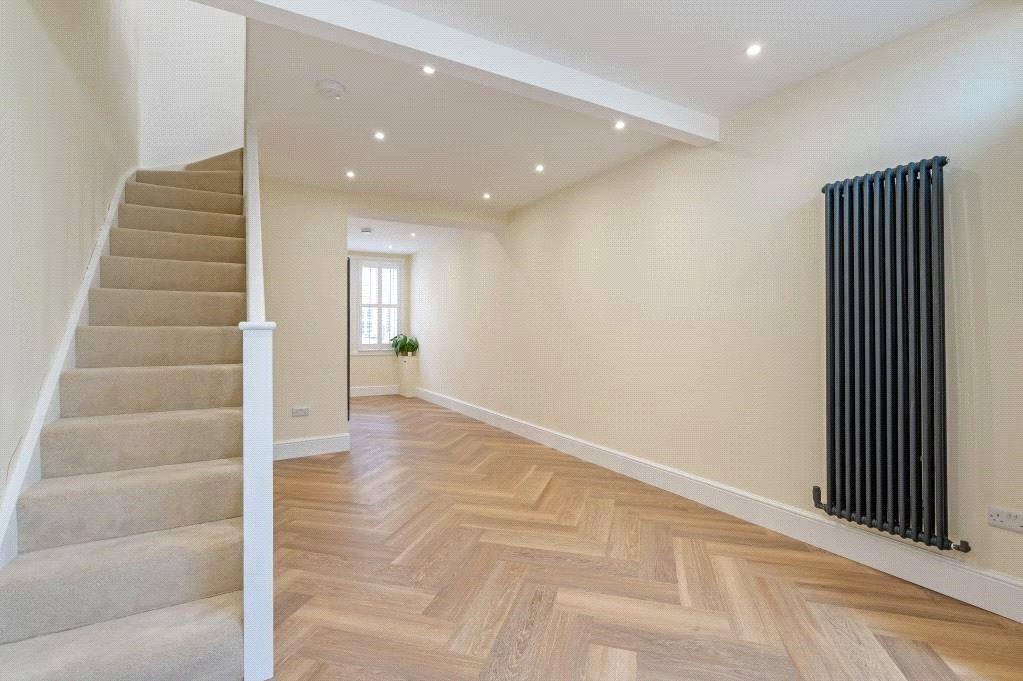 Open Plan Sitting