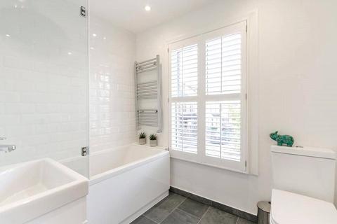 20 Bourne Avenue, Windsor, SL4 3JP