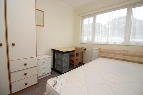 48 Downs Road, Canterbury, CT2 7AY