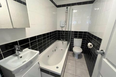 2 bedroom house for sale - Willenhall Road, Woolwich, London, SE18