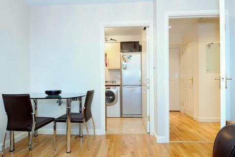 1 bedroom flat for sale, Newbury,  Berkshire,  RG14