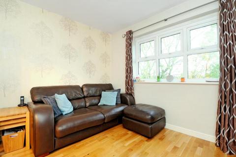 1 bedroom flat for sale, Newbury,  Berkshire,  RG14