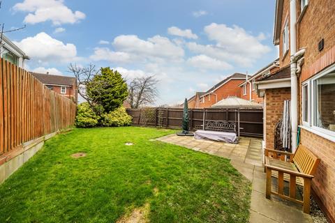 9 Eagle Drive, Sleaford, NG34 7UX