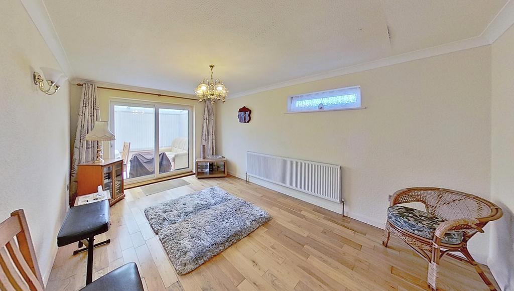 Wrentham Avenue, Herne Bay, CT6 7UU 2 bed detached bungalow for sale