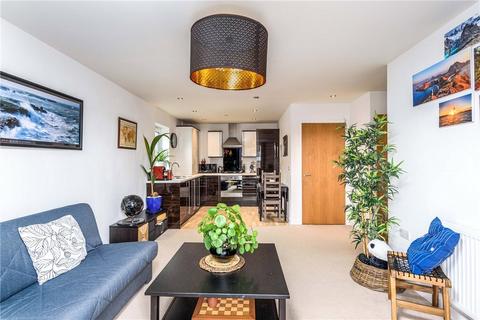 1 bedroom apartment for sale, Lyons Crescent, Tonbridge, Kent