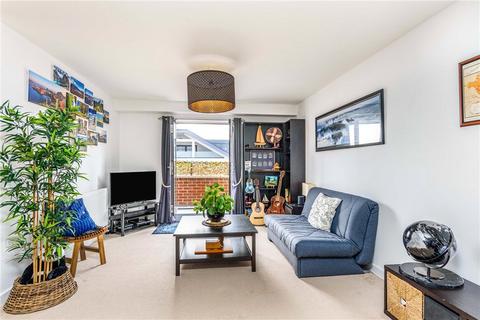 1 bedroom apartment for sale, Lyons Crescent, Tonbridge, Kent