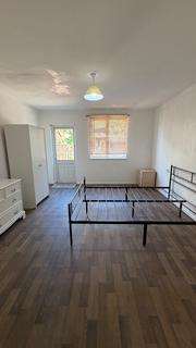 2 bedroom terraced house to rent, 38b Mansfield Road,  Ilford, IG1