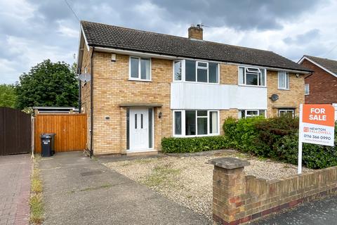 3 bedroom semi-detached house for sale, Dorset Avenue, Wigston, LE18