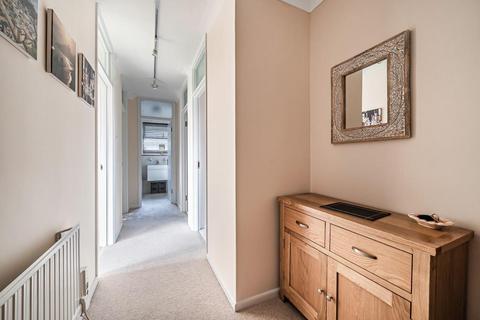 2 bedroom flat for sale, Northwood,  Middlesex,  HA6