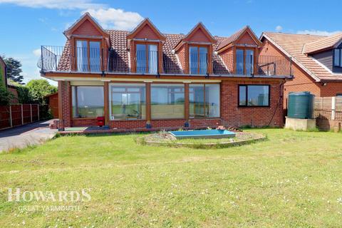 5 bedroom detached house for sale, The Esplanade, Scratby