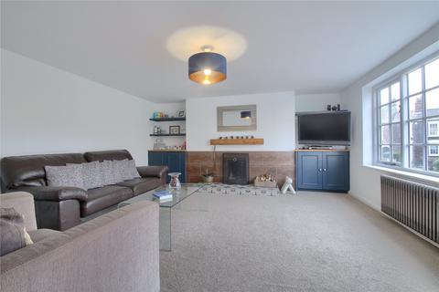 5 bedroom terraced house for sale, The Green, Egglescliffe