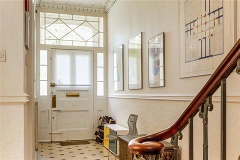 50 Clarence Square, Cheltenham, GL50 4JR