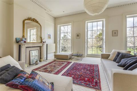 50 Clarence Square, Cheltenham, GL50 4JR