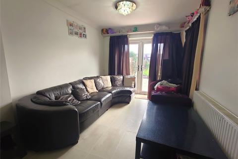 3 bedroom bungalow for sale, Dallace Terrace, Hayes, Greater London, UB3
