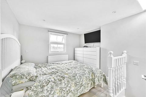 3 bedroom terraced house for sale, Orchard Road, Hounslow, TW4