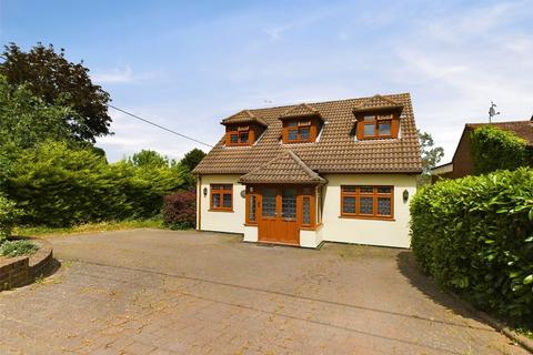 4 bedroom detached house for sale, Doddinghurst Road, Doddinghurst, Brentwood, Essex, CM15