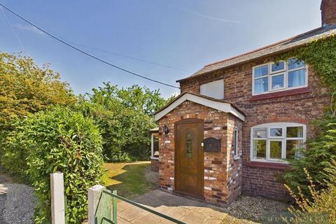 3 bedroom cottage for sale, Corner Cottages, Rossett, LL12