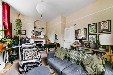 1 bedroom flat for sale - Landseer Road, Holloway