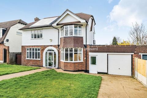 3 bedroom detached house for sale - Highfield Drive, Bromley
