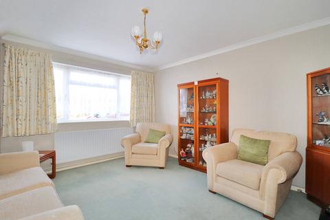 3 bedroom detached house for sale, Havers Avenue, Hersham KT12