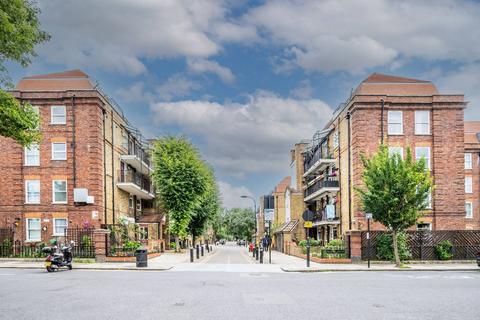 2 bedroom flat for sale, Fulham Road, Fulham Broadway, London, SW6