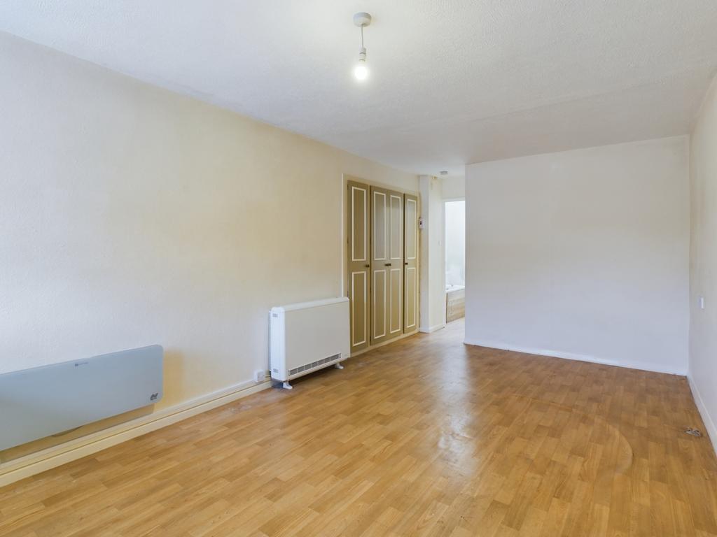 8 Catkin close, Quedgeley, Gloucester 1 bed ground floor flat to rent