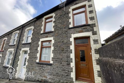 3 bedroom end of terrace house for sale, James Street, Miskin, Mountain Ash