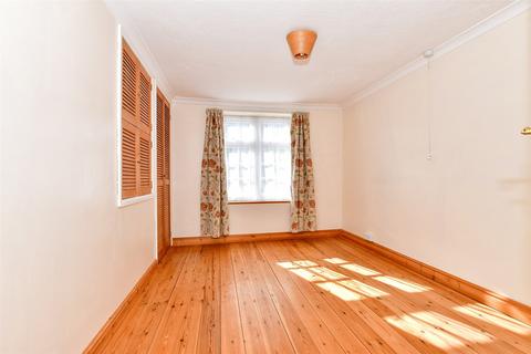 2 bedroom terraced house for sale, London Road, Dover, Kent