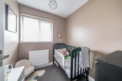 48 Campion Grove, Harrogate, HG3 2UG