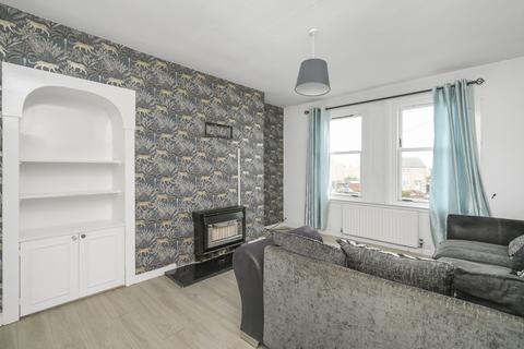 3 bedroom flat for sale, 66 Campview, Danderhall, EH22 1QA