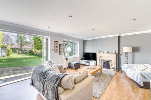 4 bedroom detached house for sale, Rogate Road, Worthing, West Sussex, BN13
