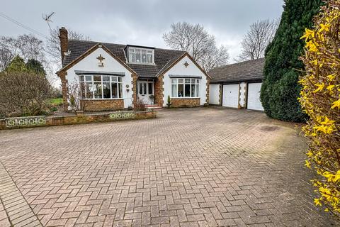 4 bedroom detached bungalow for sale, Main Street, Doncaster DN5