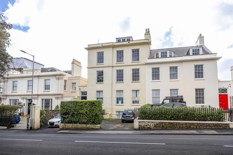 4 bedroom flat for sale, Grange Road, St. Peter Port, Guernsey