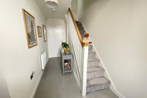 2 bedroom semi-detached house for sale, Mount Vernon Place, Barnsley, S70