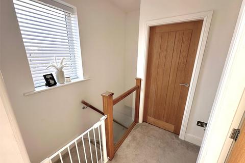29 Thatch Leach, Chadderton, Oldham, OL9 9QX