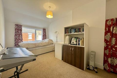 2 bedroom character property for sale, 30 Cockpit Hill, Brompton, Northallerton